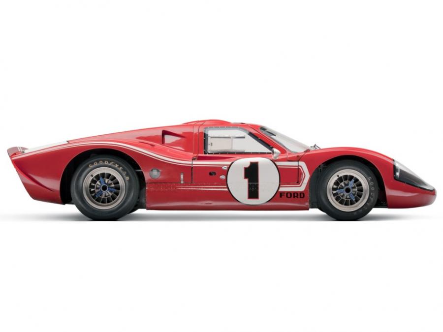  Ford GT40 (Mk IV) 1967 года  (фото 3 из 81)